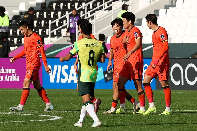 U23亚洲杯｜澳大利亚抱怨、伊拉克赞扬、韩国褒奖，U23国足引发多方关注|中国队|泰国队|中国男足|澳大利亚队|中国亚洲杯_新浪体育_新浪新闻