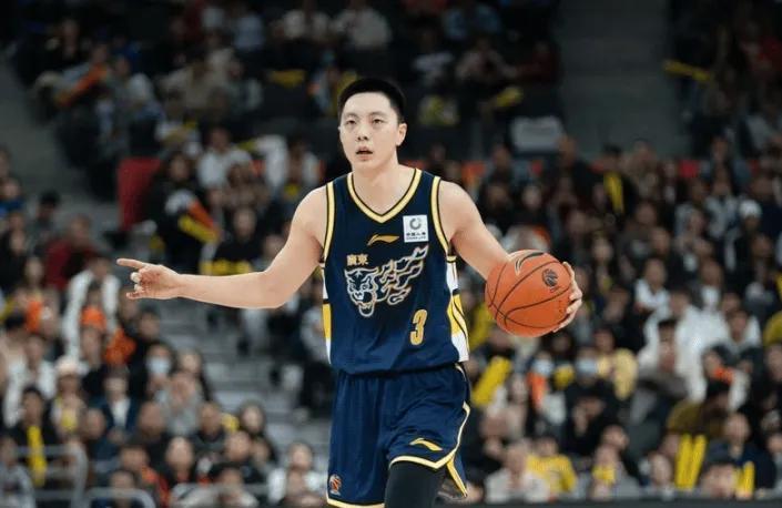 广东大胜同曦！焦泊乔暴走，三外集体打铁，郭昊文哑火！