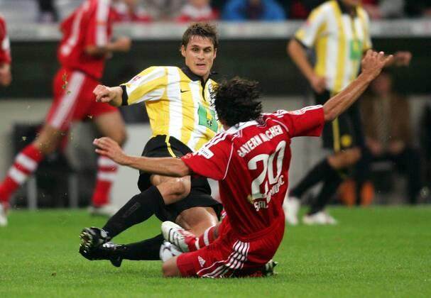 v体育-聚勒之后是施洛特贝克，反攻拜仁从重组后防开始！