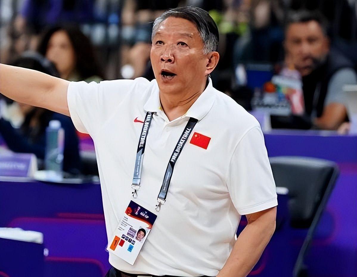 v体育app-中国女篮战胜捷克女篮！听听各界媒体专家怎么说，苏群一针见血