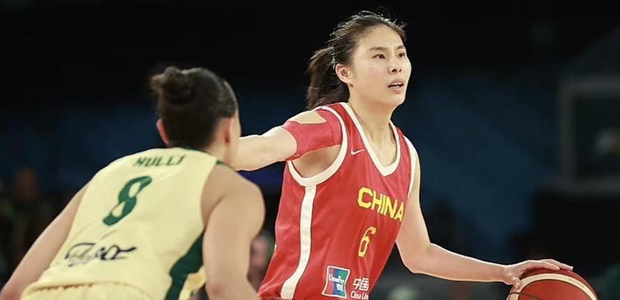 v体育app-中国女篮战胜捷克女篮！听听各界媒体专家怎么说，苏群一针见血
